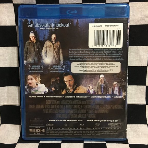 Winter's Bone Blu Ray - Picture 2 of 3